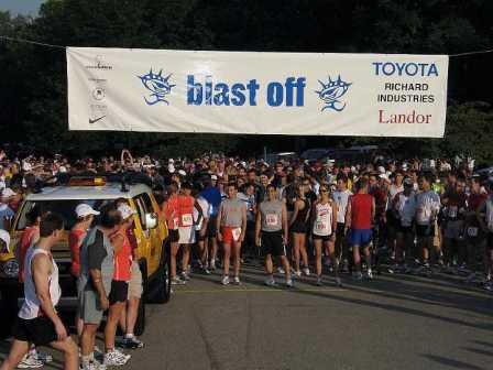 hyde-park-blast-running-race-start-line