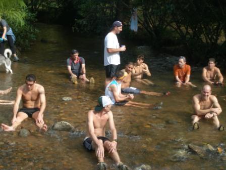 runners-cooling-off-in-cold-creek